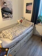 Ikea Hemnes uitschuifbaar bed, Huis en Inrichting, Ophalen, Wit, Zo goed als nieuw, Twijfelaar