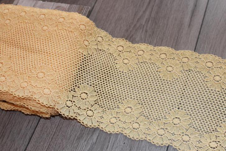 elastisch kant - 15,5cm - oranje met bloemen #1695, Hobby en Vrije tijd, Naaien en Fournituren, Nieuw, Kant, Ophalen of Verzenden