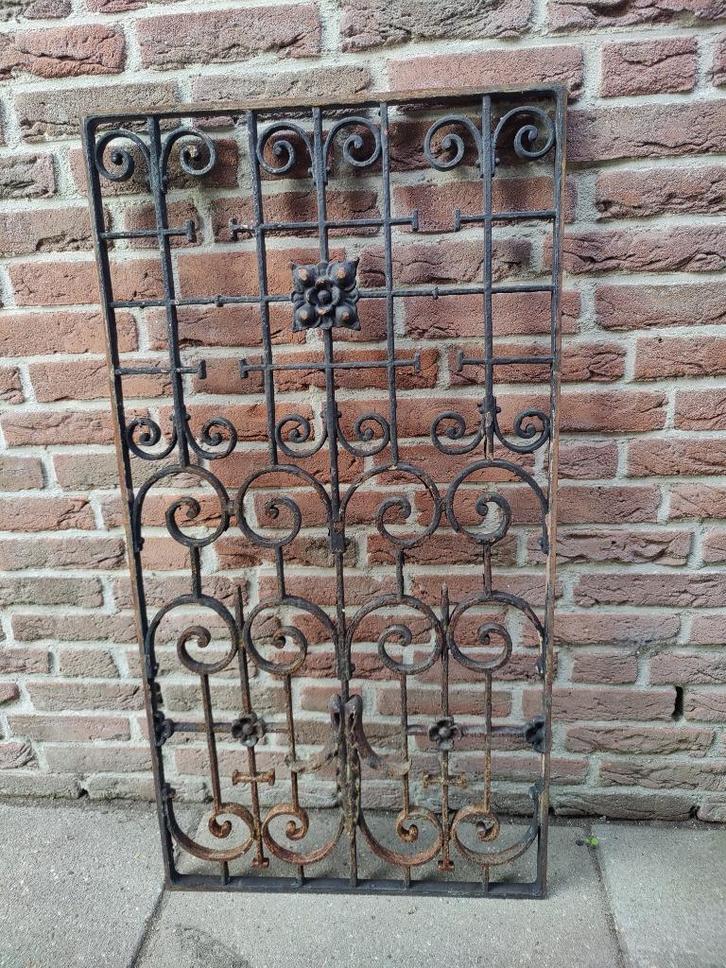 Prachtig groot antiek jaren 30 Frans smeed/gietijzer rooster, Antiek en Kunst, Antiek | Overige Antiek, Ophalen of Verzenden