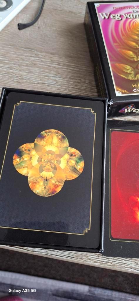 Weg van de Ziel - Intuïtiekaarten, Boeken, Esoterie en Spiritualiteit, Zo goed als nieuw, Overige typen, Spiritualiteit algemeen