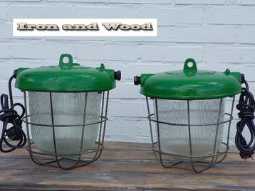 Vintage oude groene korflamp / kooilamp / bully D28 H30 beschikbaar voor biedingen