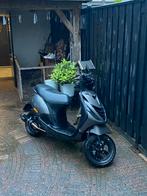 Piaggio zip 4t 2019, Ophalen, Maximaal 45 km/u, Zip, Zo goed als nieuw