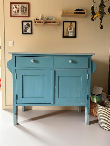 Toffe vintage commode beschikbaar voor biedingen
