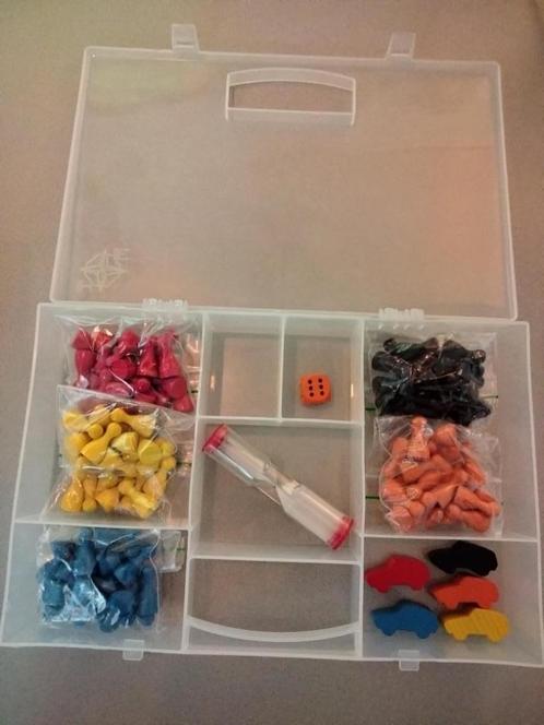 Opbergdozen met pionnen, dobbel en zandloper, Hobby en Vrije tijd, Gezelschapsspellen | Bordspellen, Nieuw, Ophalen of Verzenden