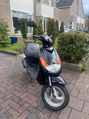 Peugeot vivacity scooter beschikbaar voor biedingen