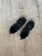 Gym schoenen van de decathlon, maat 34, Jongen of Meisje, Schoenen, Ophalen of Verzenden, Zo goed als nieuw