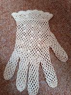 Gehaakte handschoentjes, Antiek en Kunst, Antiek | Kleding en Accessoires, Ophalen of Verzenden