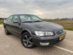 Toyota Camry 3.0 I GL V6 Automaat 2001 Grijs NAP/origineelNL, Auto's, 74 €/maand, 2995 cc, USB, Camry