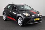 Toyota Aygo X 1.0 VVT-i MT Black & Red *Demo* | Apple Carpla, Auto's, Stof, Euro 6, Met garantie (alle), 4 stoelen