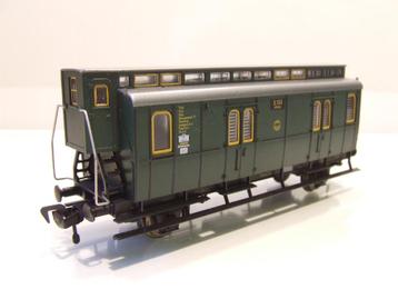 FLEISCHMANN 5050 DRG postwagen, 2 assig, groen, in OVP beschikbaar voor biedingen