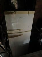 Oud ijzer/ oud muziek appartuur en scherm, Witgoed en Apparatuur, Koelkasten en IJskasten, Ophalen, 200 liter of meer, 160 cm of meer