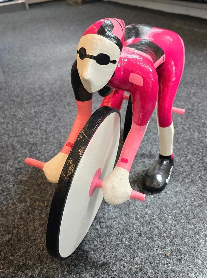 Papier mache figuur wielrenner., Antiek en Kunst, Kunst | Overige Kunst, Ophalen