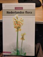 Henk Eggelte - Veldgids Nederlandse flora, Boeken, Natuur, Ophalen of Verzenden, Zo goed als nieuw, Henk Eggelte