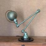 Jieldé Vespagroen Gerenoveerd Vintage Industrieel Tafellamp, Gebruikt, Jielde@jielde.com, Ophalen of Verzenden, 220 Rue Ferdinand Perrier, 69800 Saint-Priest, Frankrijk