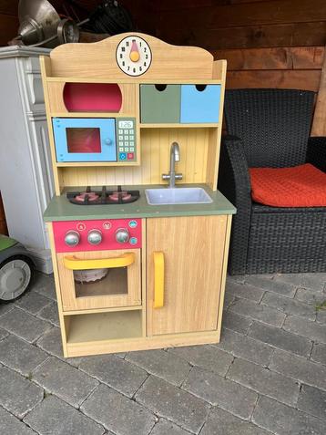 Houten Speelkeuken beschikbaar voor biedingen