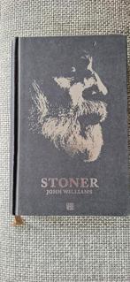Stoner van John Williams, Ophalen
