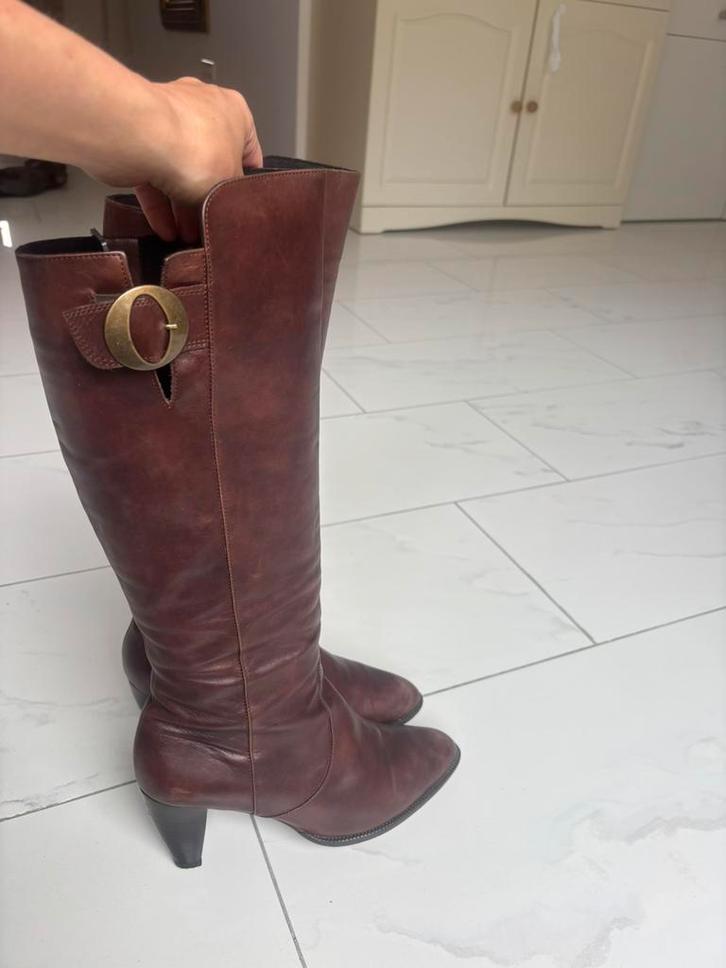 Laarzen dames - maat 40, Kleding | Dames, Schoenen, Zo goed als nieuw, Hoge laarzen, Zwart, Ophalen of Verzenden