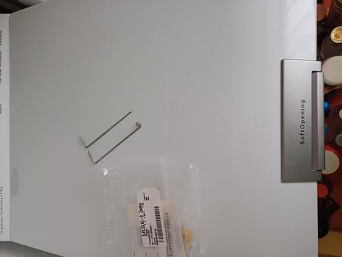 Scharnier  aeg lavamat/zanker bovenlader trommelklep, Witgoed en Apparatuur, Overige Witgoed en Apparatuur, Nieuw, Ophalen of Verzenden