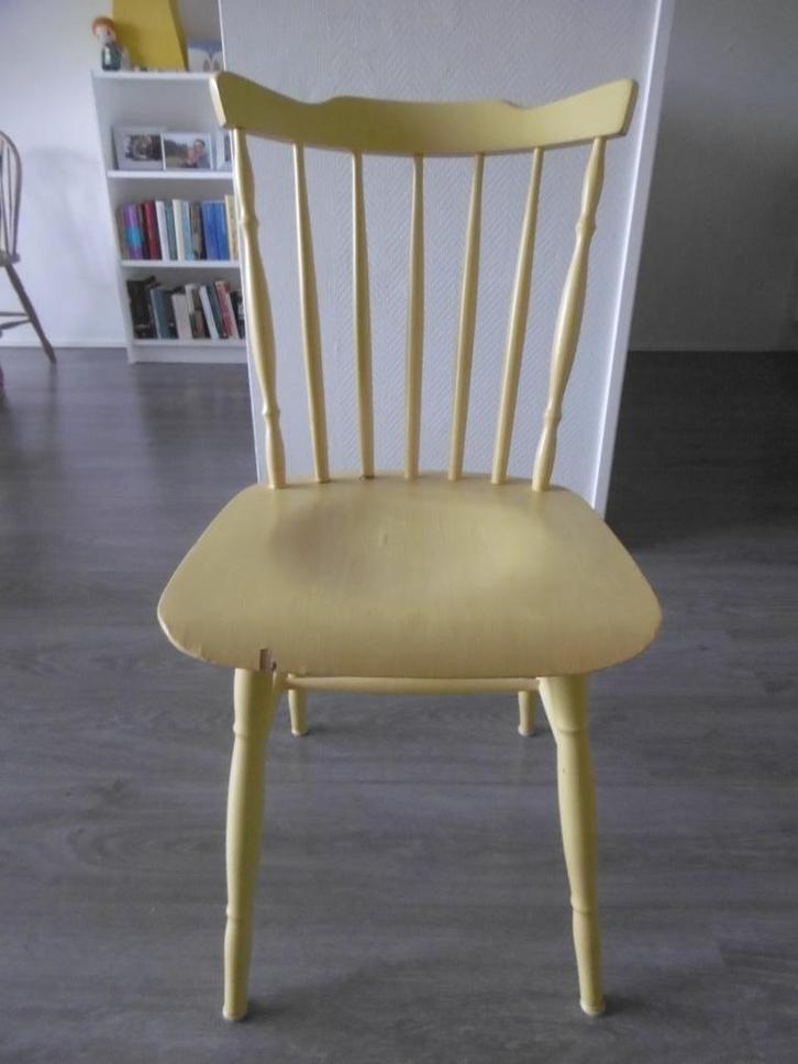 Gele stoel, Huis en Inrichting, Stoelen, Gebruikt, Eén, Hout, Overige kleuren, Ophalen