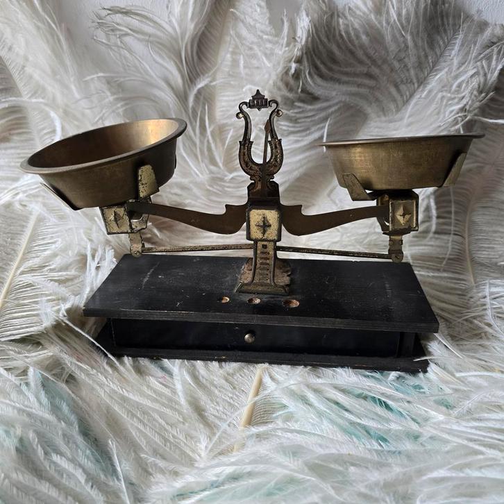 Antieke weegschaal miniatuur pop winkeltje speelgoed poppen, Antiek en Kunst, Antiek | Speelgoed, Ophalen of Verzenden