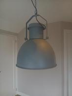 2 Grijze Hanglampen - Bongerd Kesteren, Ophalen, 50 tot 75 cm, Zo goed als nieuw, Metaal