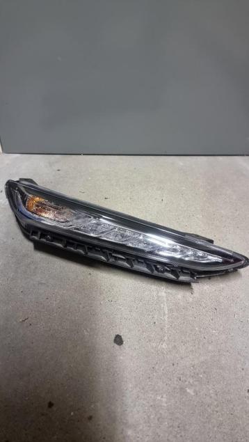 hyundai kona dagrijverlichting rechts beschikbaar voor biedingen