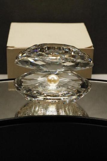 Swarovski Beeldje Schelp met Parel Groot Kristal beschikbaar voor biedingen