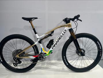 Unieke Pinarello Dogma XC sram XX maat M WC editie beschikbaar voor biedingen