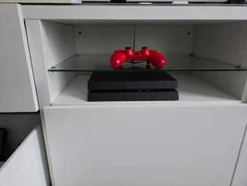 PlayStation 4 Slim - 1TB & 500GB beschikbaar voor biedingen