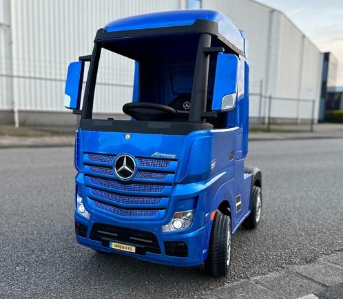 Mercedes-Benz Actros Heavy Truck blauw 4x4 RC, FM Radio leer, Kinderen en Baby's, Speelgoed | Buiten | Accuvoertuigen, Nieuw, Ophalen of Verzenden