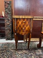 Oosters Theodore Alexander bijzetkastje | Intarsia & Brons, Ophalen of Verzenden