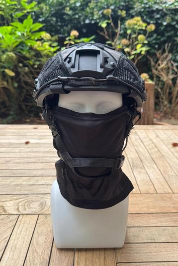 Upgrade glass fiber ballisitc helmet black camo + balaclava beschikbaar voor biedingen