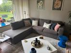 Mooie lichtgrijze hoekbank, Huis en Inrichting, Banken | Bankstellen, 250 tot 300 cm, Hoekbank, 75 tot 100 cm, Ophalen of Verzenden