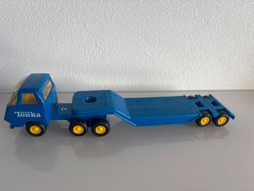 Oude Tonka Dieplader beschikbaar voor biedingen