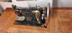 Antieke Husqvarna naaimachine met tafelkast, Ophalen