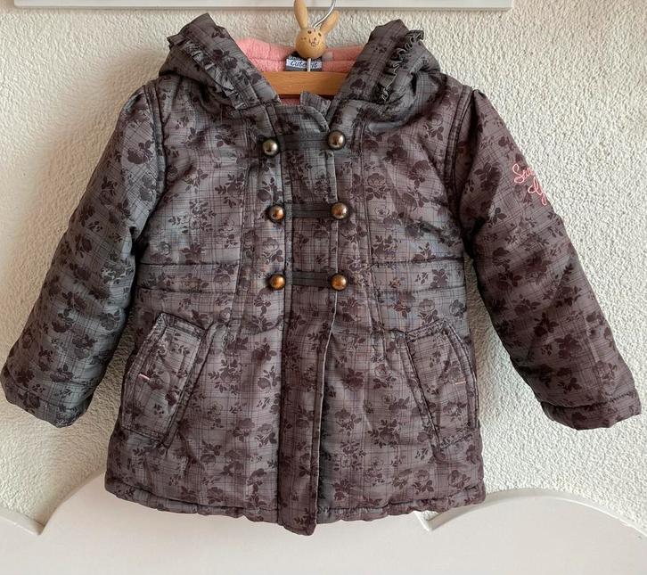 Winterjas maat 74, Kinderen en Baby's, Babykleding | Maat 74, Zo goed als nieuw, Meisje, Jasje, Ophalen of Verzenden