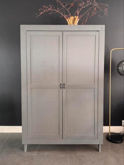 Houten kast met 2 deuren, 187x120 cm, met vakken., Huis en Inrichting, Kasten | Computermeubels, Zo goed als nieuw, 170 cm of meer