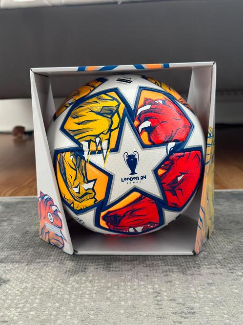 Champions league bal 2024, Sport en Fitness, Voetbal, Nieuw, Bal, Maat XL, Ophalen of Verzenden