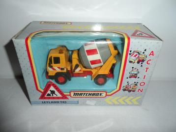 Matchbox Action CS-3 - Leyland T45 Cement Mixer Betonwagen beschikbaar voor biedingen