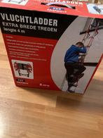Vluchtladder, Doe-het-zelf en Verbouw, Ladders en Trappen, Ophalen, Zo goed als nieuw
