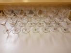 Gegraveerde glazen 13 stuks, Antiek en Kunst, Antiek | Glas en Kristal, Ophalen of Verzenden