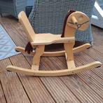 Houten hobbelpaard, Ophalen, Gebruikt