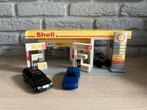 Dickie Shell Garage - Vintage - Incl. 2 bijbehorende auto’s, Verzamelen, Ophalen of Verzenden