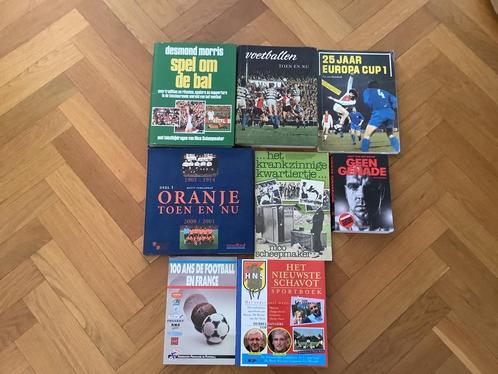 Diverse voetbalboeken 2, Boeken, Sportboeken, Gelezen, Balsport, Ophalen of Verzenden