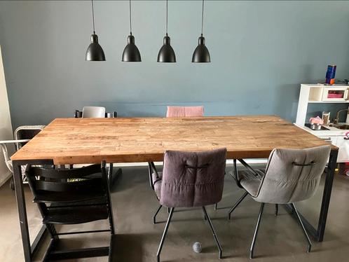 Industriele eettafel teakhout lengte 220 cm, Huis en Inrichting, Tafels | Eettafels, Gebruikt, 50 tot 100 cm, 200 cm of meer, Vijf personen of meer