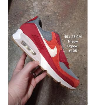 Nike Air Max 90 EU 40 beschikbaar voor biedingen