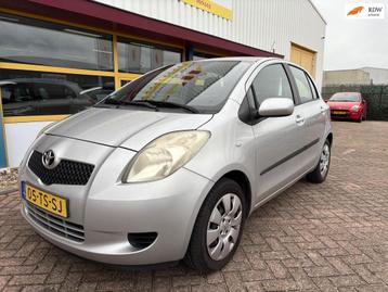 Toyota Yaris 1.3 VVTi Sol AIRCO beschikbaar voor biedingen