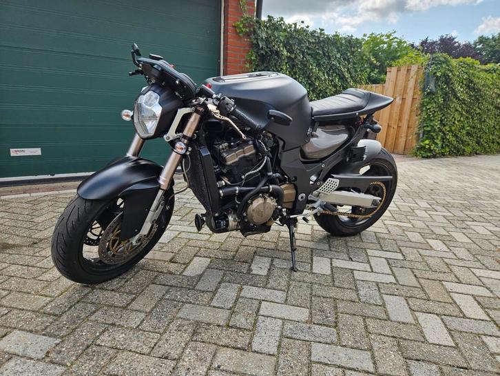 Kawasaki ninja zx12r nakedbike 178pk weinig kilometers, Motoren, Motoren | Kawasaki, Particulier, Naked bike, Ophalen