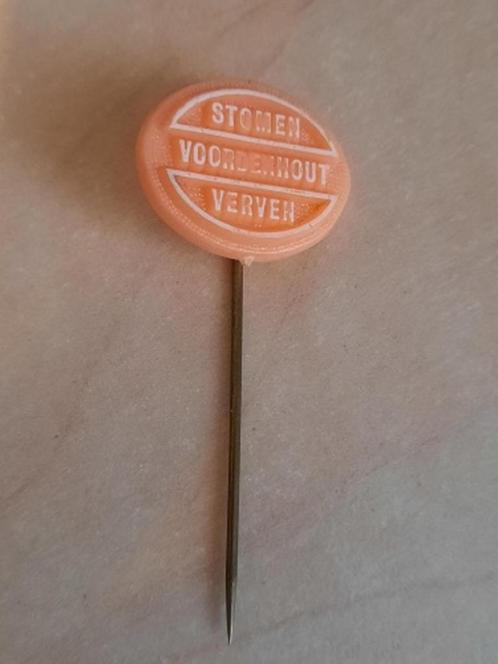 Speldjes Cosmetica Schoonmaak- en Toiletartikelen 06, Verzamelen, Speldjes, Pins en Buttons, Gebruikt, Overige onderwerpen, Ophalen of Verzenden