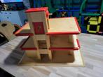 Houten auto garage met lift, Ophalen, Gebruikt